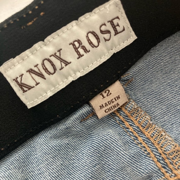 Knox Rose Denim side tribal boho embroidered pattern denim jeans pants size 12 - Picture 5 of 7